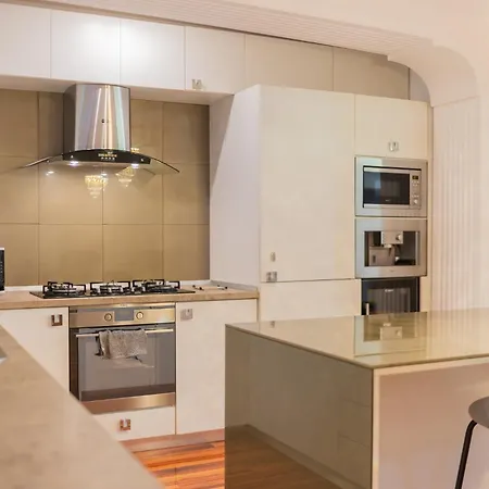 Herastrau Grand - Luxurious Residences 公寓 *