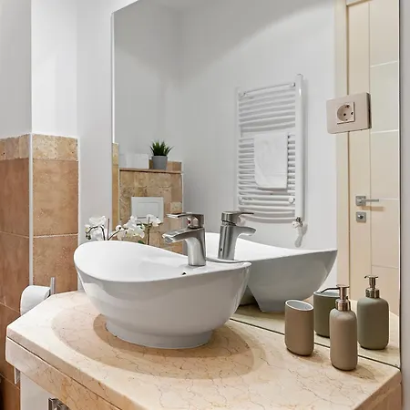 Herastrau Grand - Luxurious Residences דירה בוקרשט