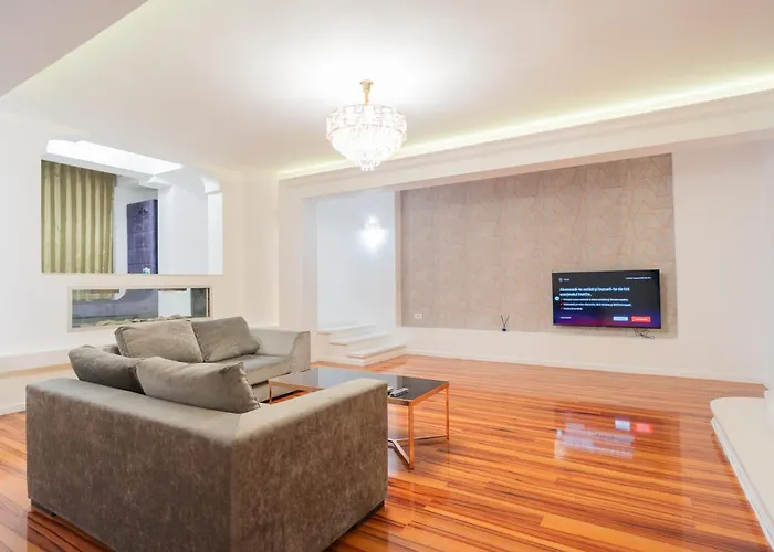 Herastrau Grand - Luxurious Residences شقة