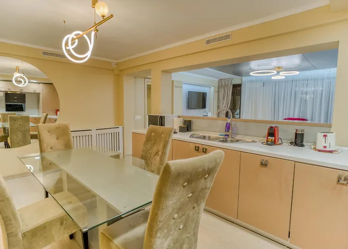 شقة Herastrau Grand - Luxurious Residences بوخارست