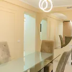 شقة Herastrau Grand - Luxurious Residences