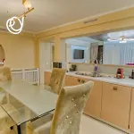 شقة Herastrau Grand - Luxurious Residences بوخارست