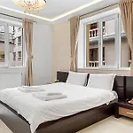 Herastrau Grand - Luxurious Residences شقة *